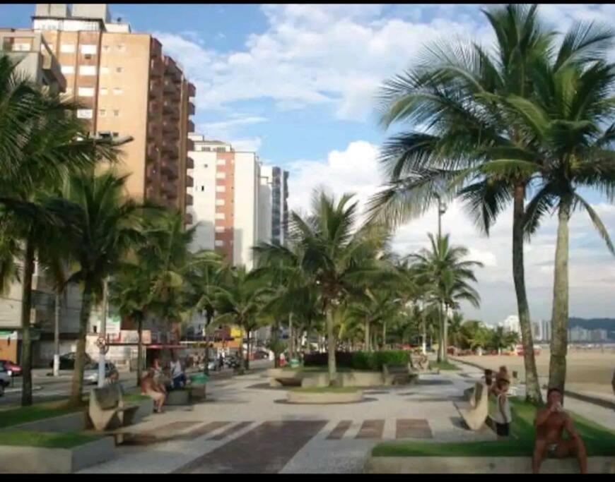 Apartamento 2 Dormitorios E Sacada Gourmet Frente Ao Mar Praia Grande  Zewnętrze zdjęcie